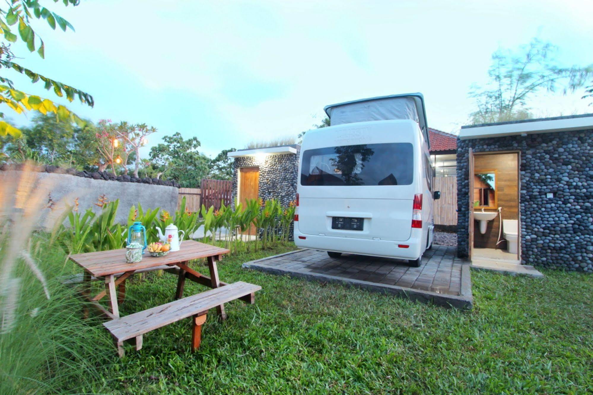 The Kirana Ungasan Jimbaran Exterior foto