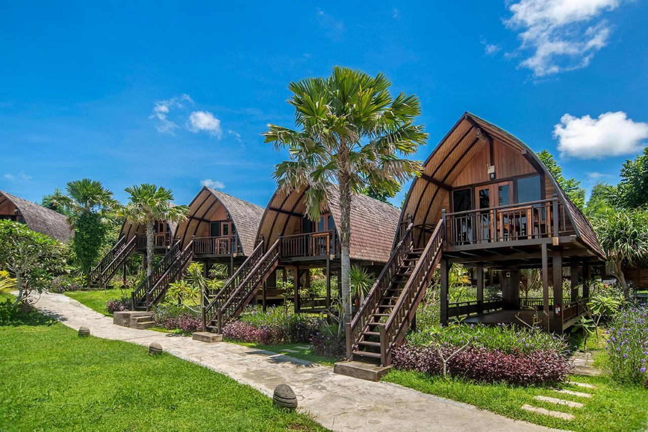 The Kirana Ungasan Jimbaran Exterior foto
